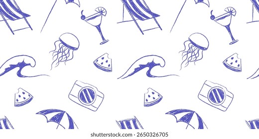 Padrão sem costura de verão desenhado à mão com câmera, águas-vivas, ondas e fatias de melancia sobre fundo branco. Design divertido e relaxante para têxteis, papel de embrulho ou artigos de papelaria