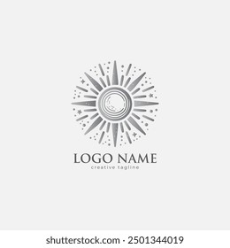Logotipo dibujado a mano del sol, Plantilla del Vector totalmente editable del sol
