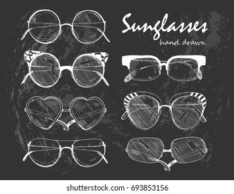 Lentes de sol dibujadas a mano. Conjunto de vectores gráficos. Estilo de tablero. Todos los objetos están aislados