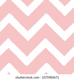 Hand drawn textured zig zag seamless pattern. Vector ilustration.