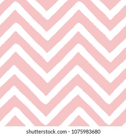 Hand drawn textured zig zag seamless pattern. Vector ilustration.