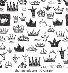 Hand drawn Various crowns set, vector illustration doodle cute style. 