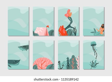 Dibujo gráfico abstracto de vectores manuales ilustraciones planas de verano tarjetas colección de plantillas con sirena, ballena y mundo submarino tropical aislado en fondo de olas azules