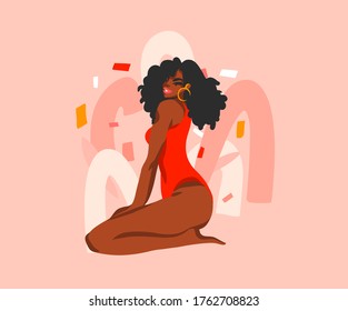 Dibujo manual vector abstracto ilustración gráfica de stock con joven afroamericana feliz hembra de belleza negra en traje de baño sentada aislada en forma de collage pastel fondo