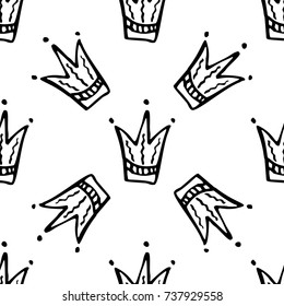 Hand drawn vector crown doodle minimalistic seamless pattern.