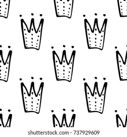 Hand drawn vector crown doodle minimalistic seamless pattern.