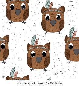 Hand drawn vector Cute seamless pattern with Cute owl.