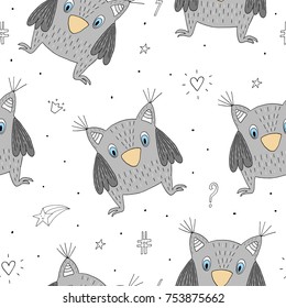 Hand drawn vector Cute seamless pattern with Cute owl.