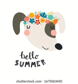 Dibujo manual vectorial de la cara de un perro lindo en una corona de flores, con letra cita Adiós verano. Objetos aislados en blanco. Diseño plano de estilo escandinavo. Concepto de impresión infantil.