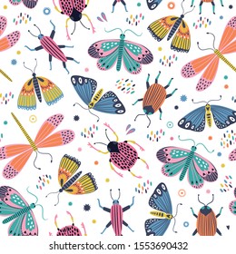 Hand drawn vector seamless pattern with butterfly, beetle, dragonfly and bug. Vector seamless background. 