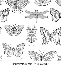 Patrón sin fisuras del vector dibujado a mano con adorno de grabado de contorno negro con insectos. Mariposas y escarabajos de fondo blanco.