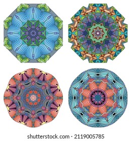 Conjunto de zentángulo dibujado a mano de 4 mandalas de color para la decoración
