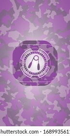 hand gripper icon inside pink and purple camouflaged emblem