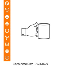 Hand holding mug