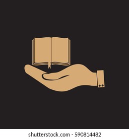 hand holding a open book
