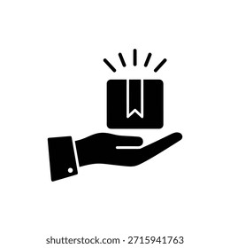 Mano que sostiene el Pequeño paquete Icono de glifo de entrega en blanco y negro