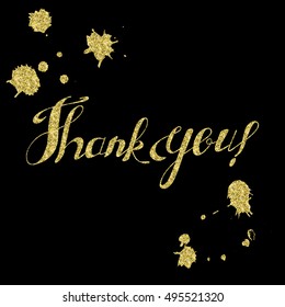 Hand lettering inscription thank you with golden glitter effect, on black background. calligraphic thanks giving card. Vector illustration.
