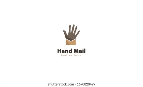 Diseño del logotipo de mano combinado con correo.vectorial