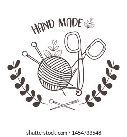 hand made sewing wool roll and needles with scissors
