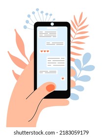 Mano con smartphone sobre el concepto de fondo azul.