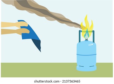 Eine Hand versucht, das Feuer auf einem Zylinder zu stoppen, um sich zu verbreiten. Bearbeitbare Clipart Art.