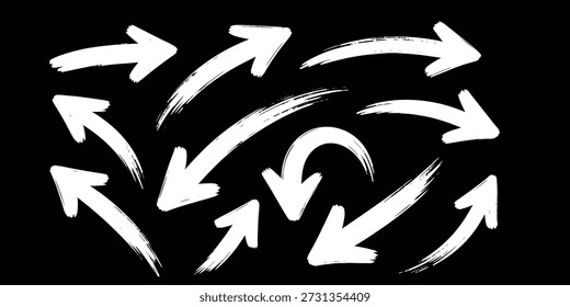  Conjunto de iconos de flecha dibujados a mano, flechas de pincel negras en negrita, curvas suaves, estilo doodle moderno, Ilustración vectorial mínima, múltiples Formas de flecha y direcciones, aislado sobre fondo sólido