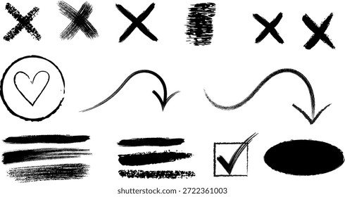 Colección de Elementos grunge dibujados a mano con flechas, cruces, corazón, marca de verificación y pinceladas