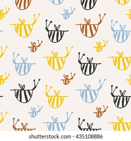 Hand-drawn seamless cartoon pattern with honey bees. 