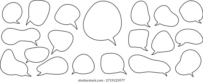 Handgezeichnete Sprechblasenkonturen in verschiedenen Formen bilden einen kreativen Kommunikationssatz. Die minimalen Comic-Sprechblasen eignen sich ideal für Nachrichten, Comics und Infografiken. Zeichnungssammlung für Doodle-Linien säubern.