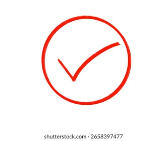  Marca de verificación roja texturizada dibujada a mano para confirmación y éxito