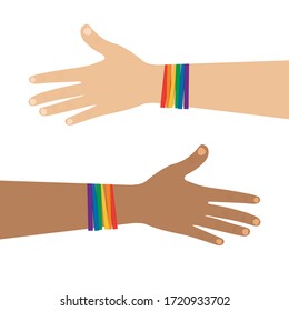 Manos de diferentes colores con pulseras de colores LGBT. Símbolo de libertad para el movimiento LGBT. Multinacional del movimiento LGBT. Pulsera de color LGBT sobre una mano de fondo blanco. Vector.