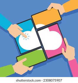 Die Hände halten ein Tablett und ein Mobiltelefon auf den Bildschirmen, auf denen sich ein Cloud-Symbol befindet. Cloud-Computing-Konzept und moderne Kommunikationsgeräte. 