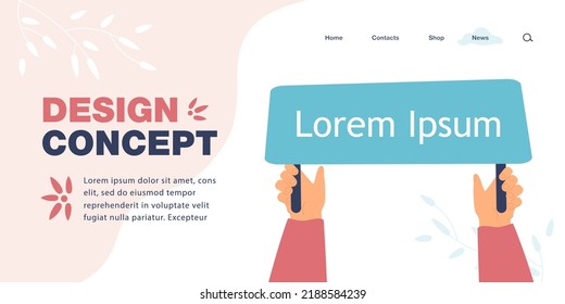 Hände, die Poster mit Leerraum, flache Vektorgrafik halten. Leerer Platz für Proteste im Hintergrund des Himmels. Demonstrations-, Ankündigungskonzept für Banner, Website-Design oder Landing-Website