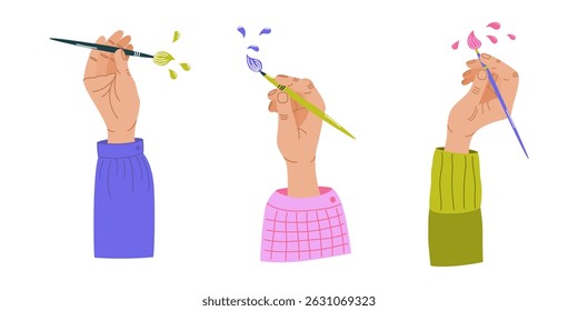 Mãos com tinta. Três mãos segurando pincéis com traços coloridos no fundo branco. Conceito de ferramenta artística. Composição plana. Design para cartaz, cartão, convite.