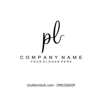 IT handwriting initial logo concept vector. luxury  design logo