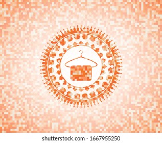 Hänger mit Handtuchsymbol in orangefarbenem Mosaikschild