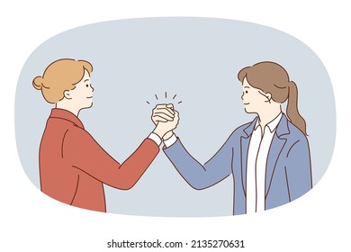 Feliz empresario de mano para hacer negocios después de la negociación en el cargo. Las mujeres sonrientes con los puños apretados miden el poder o la fuerza. Liderazgo y rivalidad. Ilustración vectorial. 