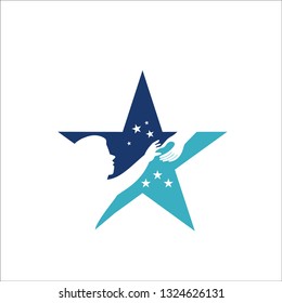 Happy Child Logo template designs, Child Reaching dream logo - Vector 