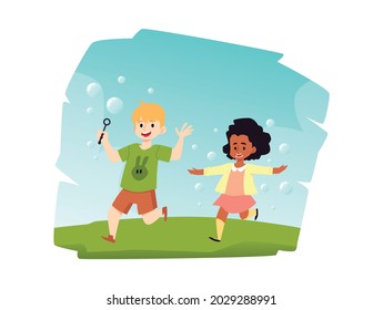 Niños felices jugando con burbujas de jabón volador al aire libre. Una chica y un niño que soplan burbujas de jabón usando palos. Alegría infantil y entretenimiento en verano. Ilustración del vector