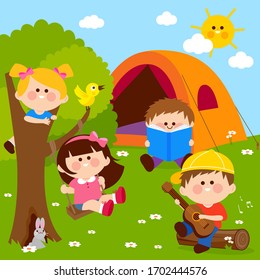 Niños felices jugando en un camping forestal. Ilustración del vector