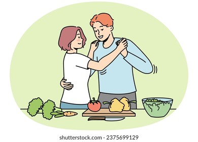 Una pareja feliz cocinando en la cocina bailando juntos. Un hombre y una mujer sonrientes disfrutan de la preparación de alimentos el fin de semana. Ilustración vectorial.