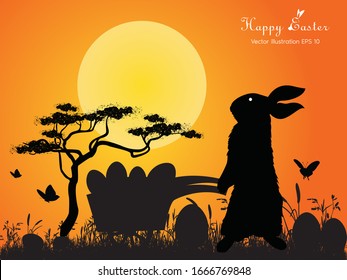  Feliz Pascua. Silueta de conejos, huevos en el prado, flores y mariposas bajo el sol.