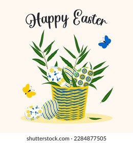 Feliz Pascua. Postal de moda y elegante diseño con bonitos huevos de colores azul y amarillo en un diseño moderno con ramas de sauce en una canasta y mariposas voladoras. Vector.