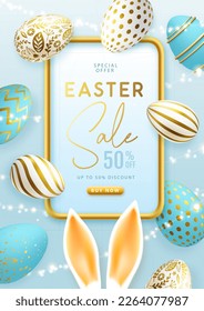 Poster de la gran venta de la tipografía feliz de Pascua con huevos azules de pascua y orejas de conejo. Tarjeta de saludo o afiche. Ilustración del vector