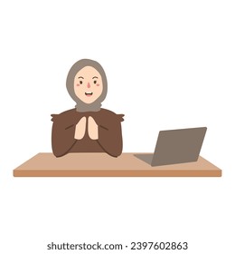 Feliz emprendedor usando laptop mientras trabaja en la oficina