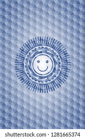 happy face icon inside blue polygonal badge.
