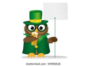 Happy owl with beer in a national costume and hat on St. Patrick's Day holding an empty poster with clover for your text or advertisement. Greeting card for the holiday. Invitation. Vector 