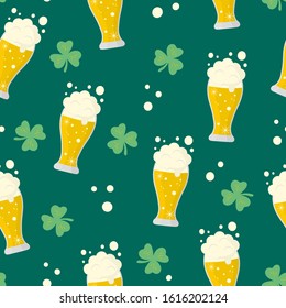 Happy Saint Patrick Day bear glass seamless pattern. Spring holiday background with clover.