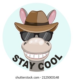 Caricatura de burro feliz sonriente en un sombrero y gafas de sol. Conjunto de elementos gráficos para niños, tarjeta de saludo, portada, afiche y camiseta. Ilustración vectorial.