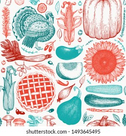 Happy Thanksgiving Day seamless pattern. Vector hand drawn illustrations. Thanksgiving design in vintage style. Autumn background.